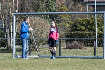 Bild 36 - Frauen TV Trappenkamp - TSV Gnutz : Ergebnis: 0:5